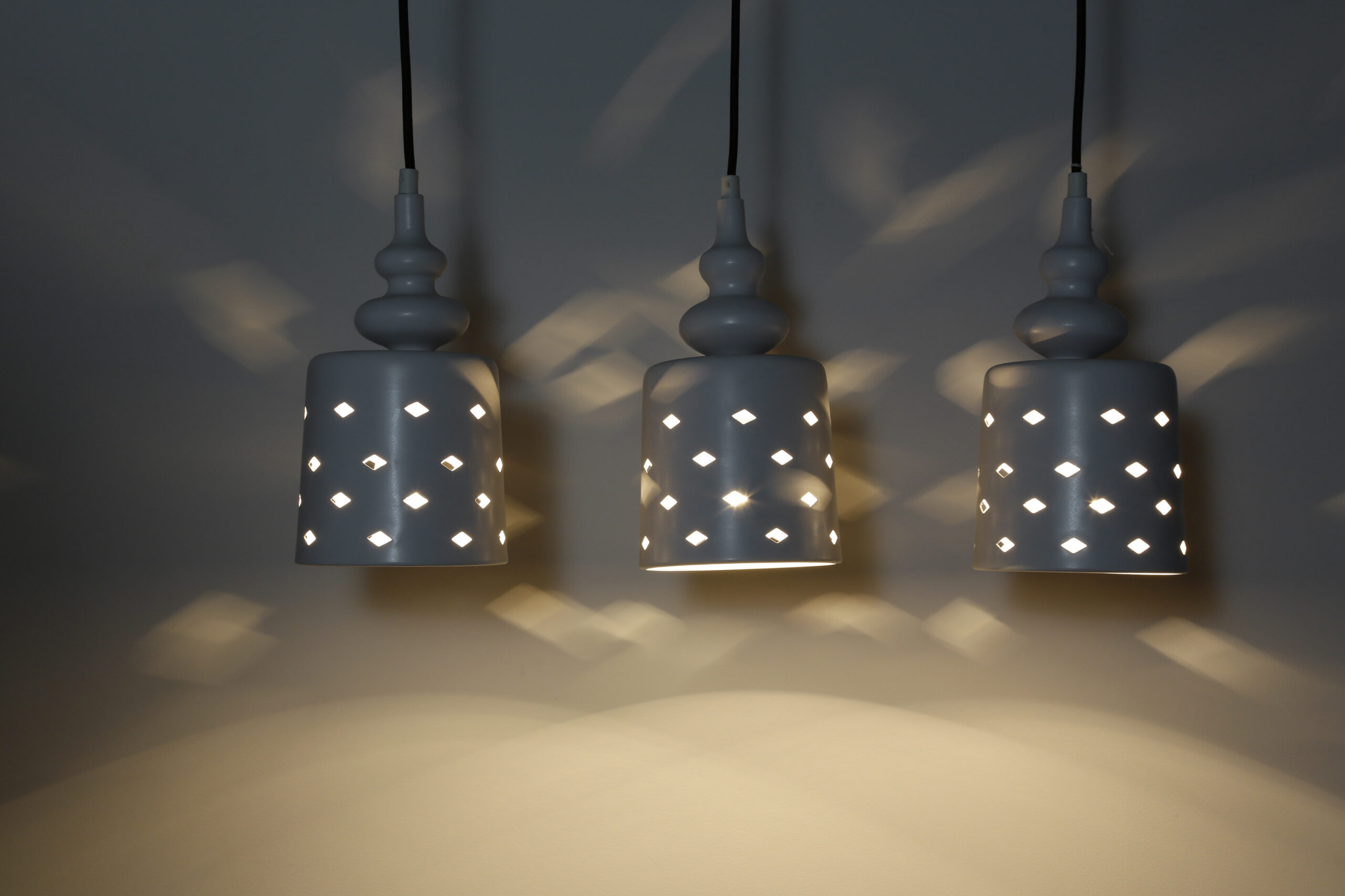 HAMP LAMPA WISZĄCA 3X60W E27 BIAŁY - obrazek 3