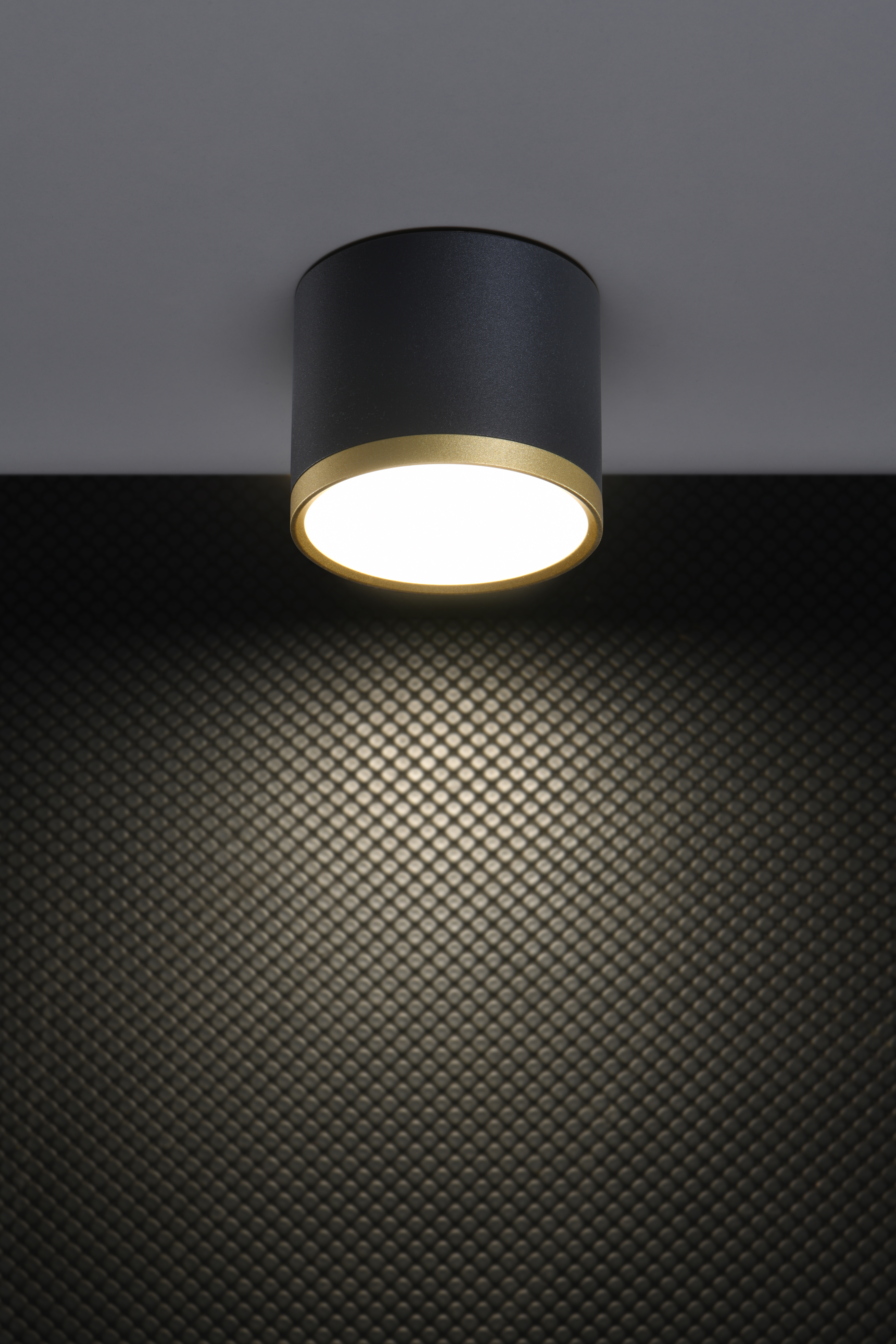 TUBA LAMPA SUFITOWA 9W LED 8,8/7,5 ZŁOTY+CZARNY 4000K - obrazek 3