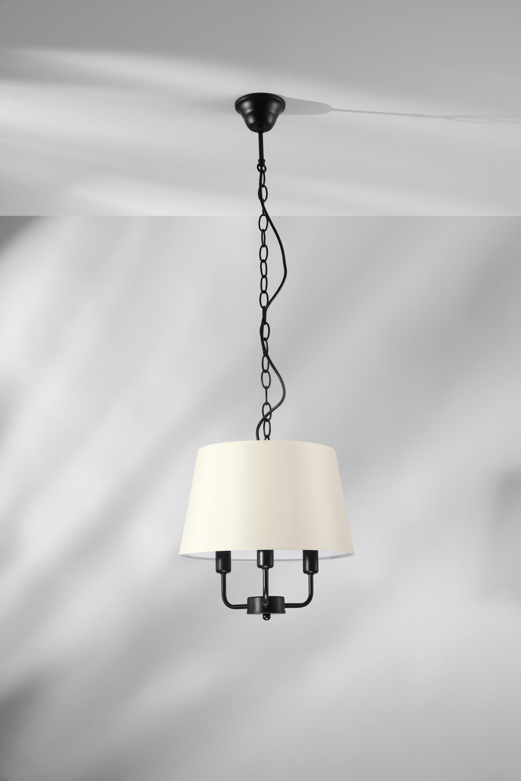 Pasteri lampa wisząca czarny matowy 3x40w e14 abażur beżowy - obrazek 3