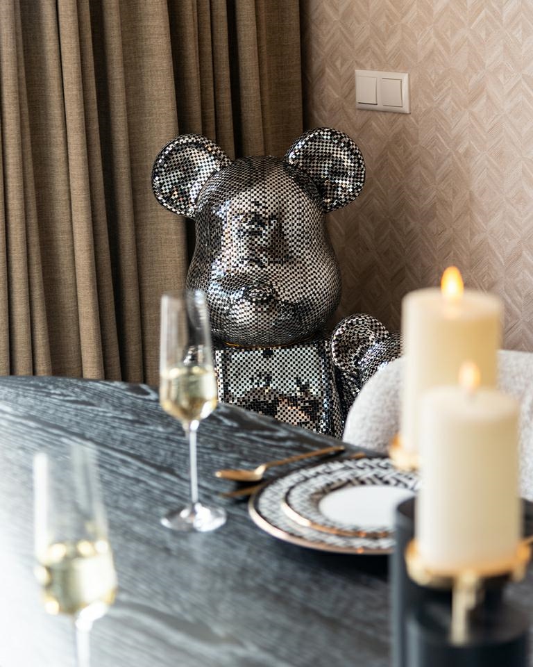 RICHMOND dekoracja BEAR L czarna - obrazek 4