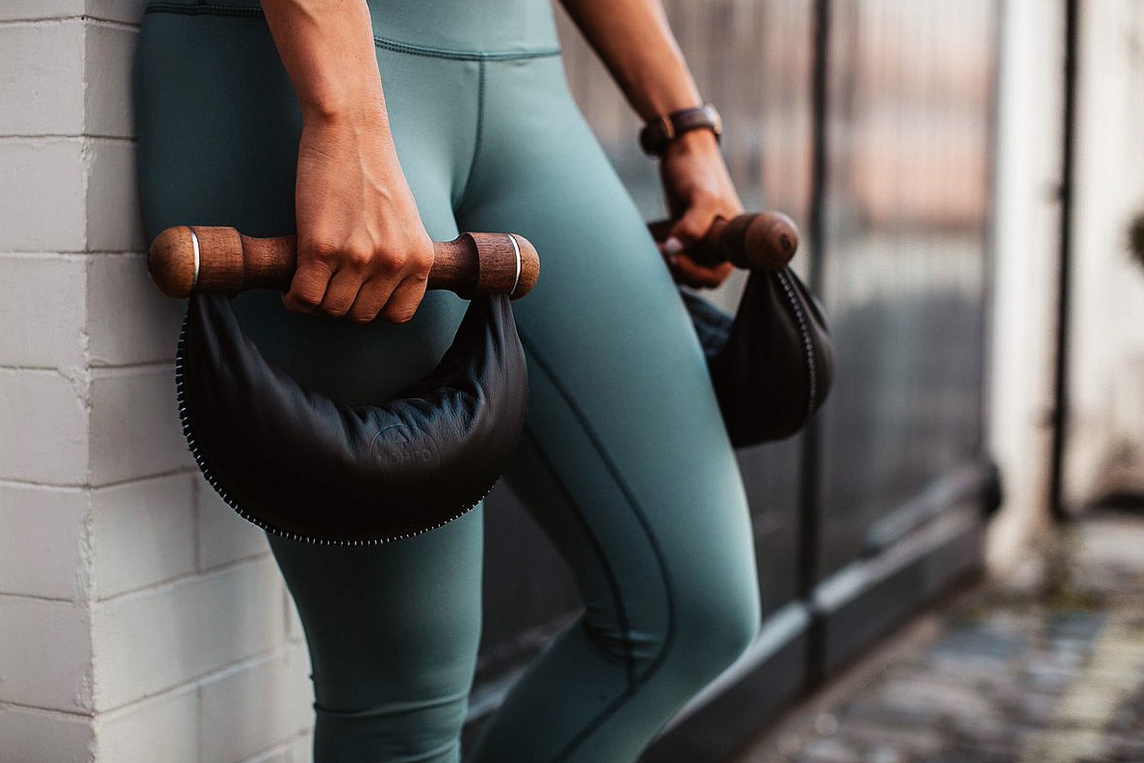 Hantle NOHRD SwingBell Walnut Orzech Classic para 2 x 8 kg - obrazek 7