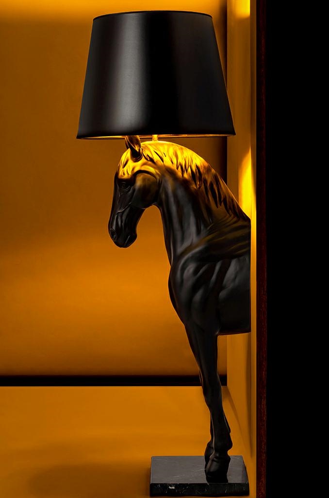 MOOSEE lampa podłogowa KOŃ HORSE STAND S czarna - włókno szklane - obrazek 10