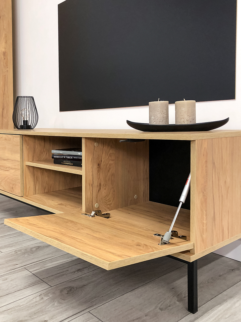 Szafka RTV QATAR QT05 biały - obrazek 5