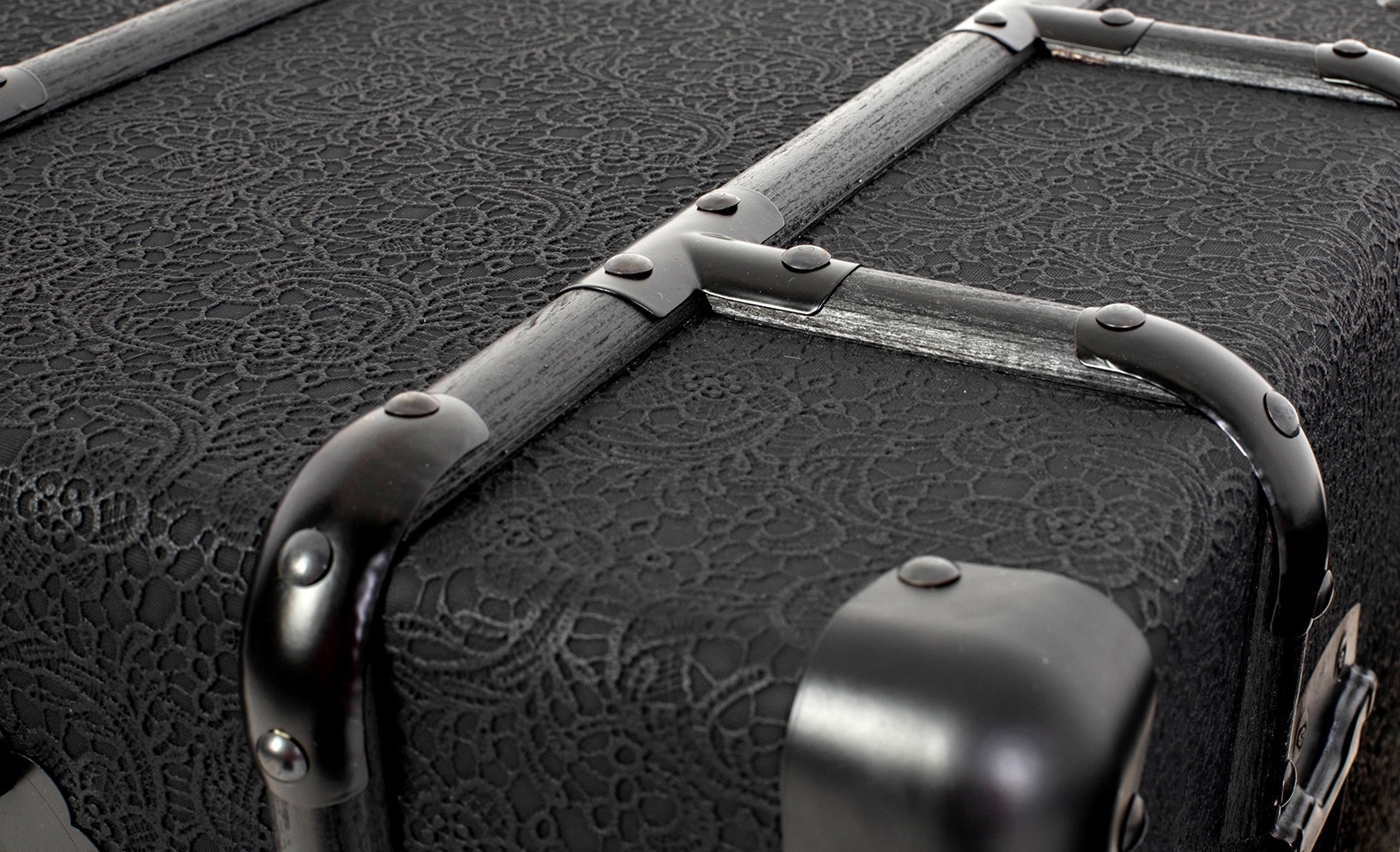 KARE skrzynia VOYAGE L czarna - obrazek 4