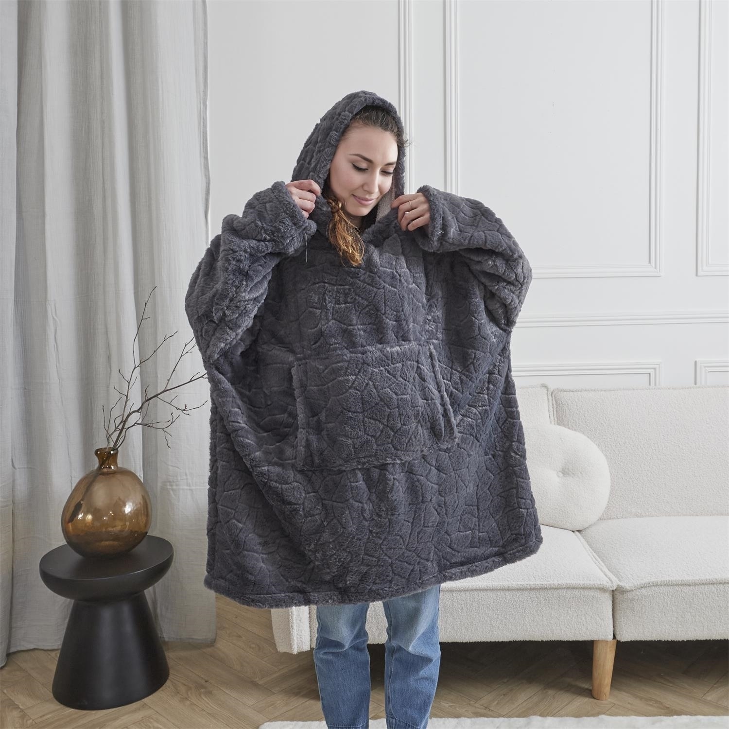 Bluza / snuddie z syntetycznego futerka szara - obrazek 5