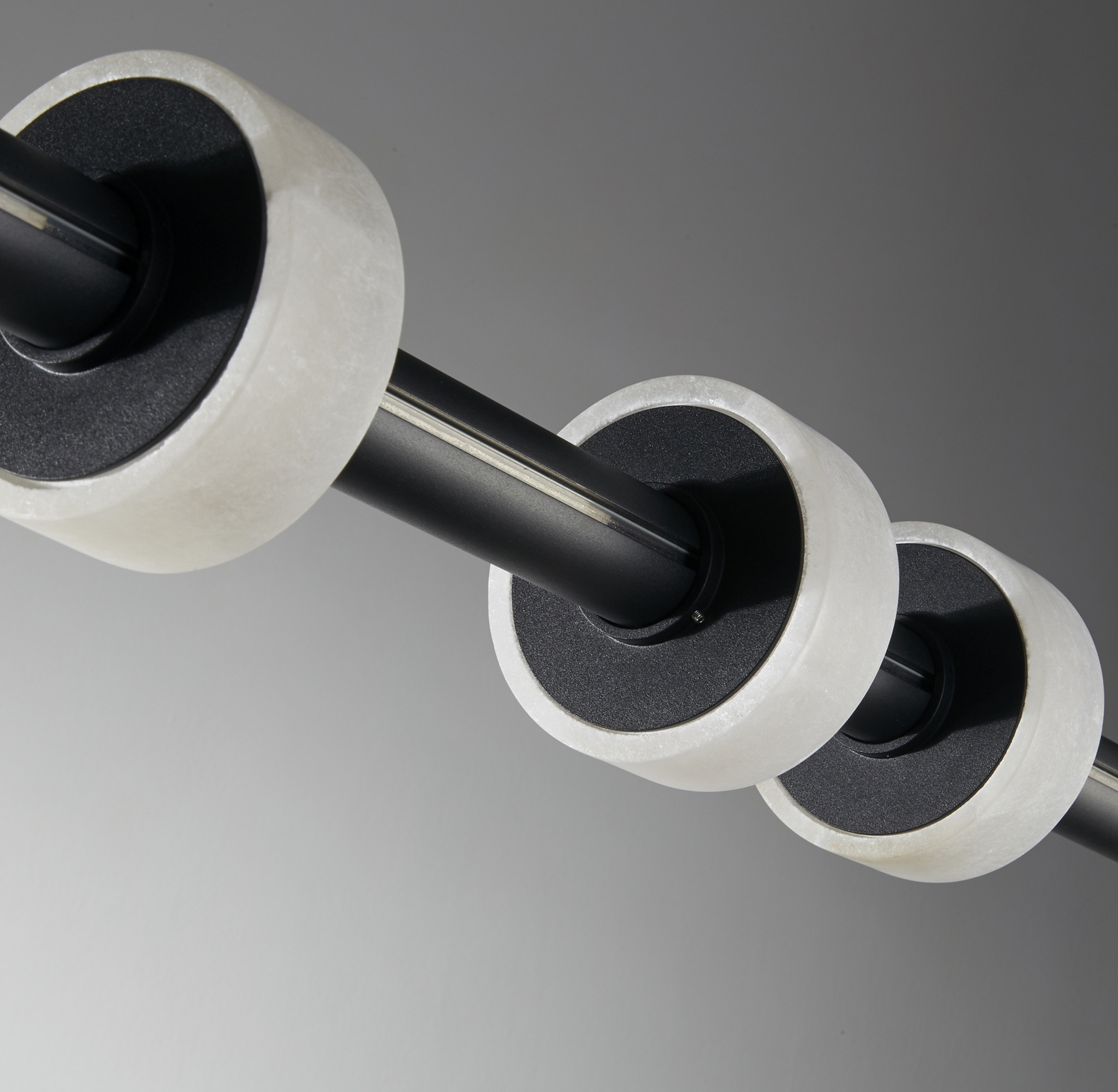 Lampa wisząca RINGO LED czarna 150 cm - obrazek 7