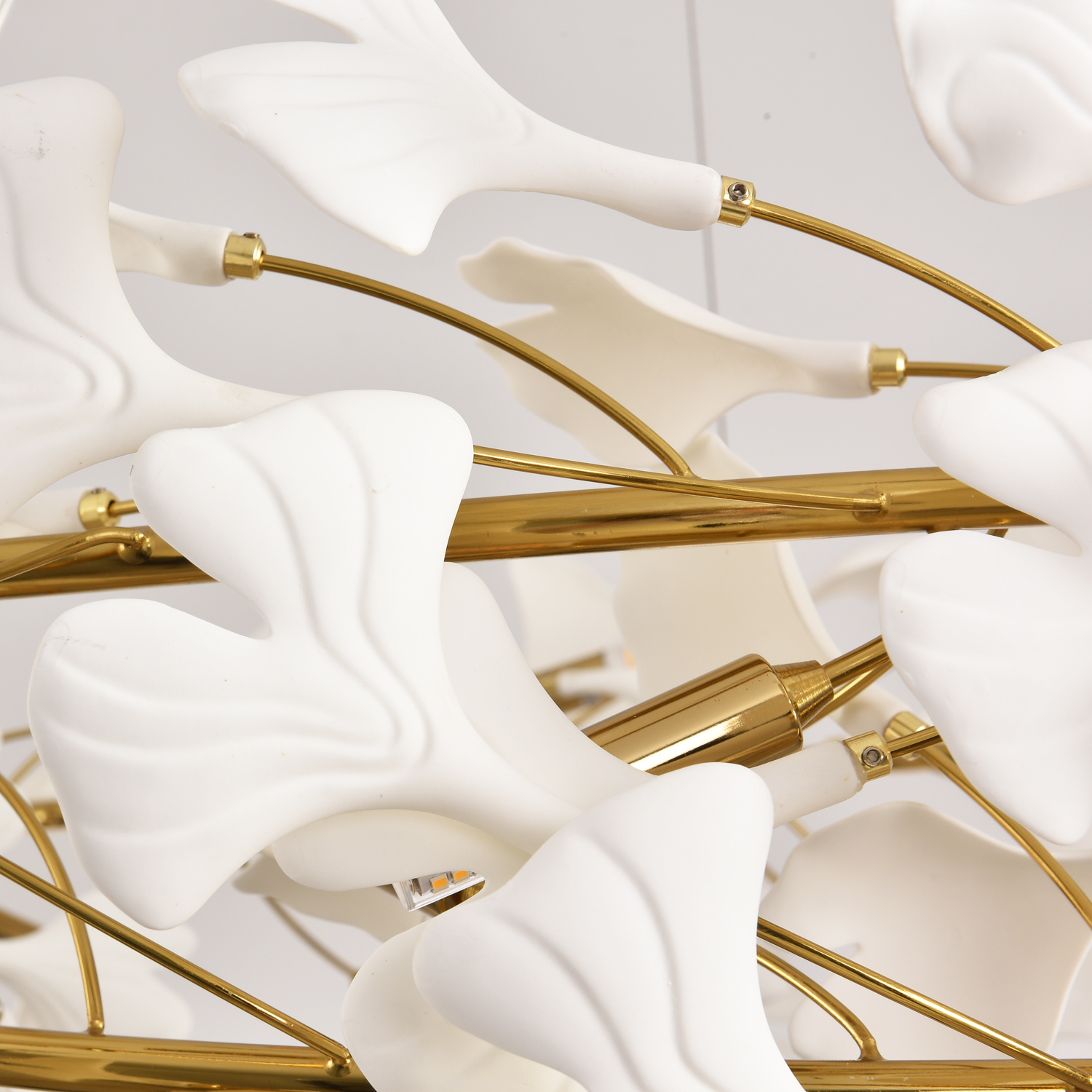 Lampa wisząca BOTANIKA WAVE złoto biała 125 cm - obrazek 8