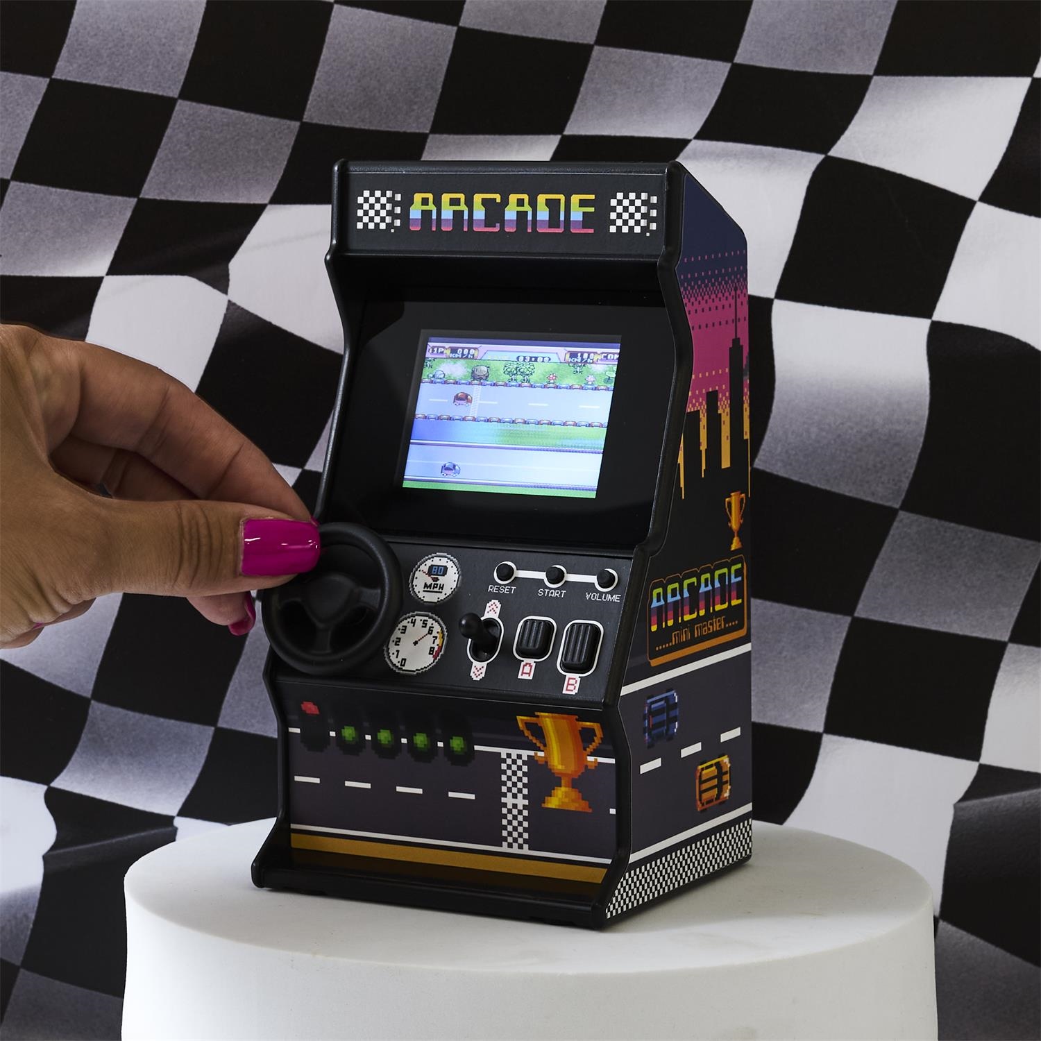 Gra retro wyścigowa z samochodami - obrazek 3