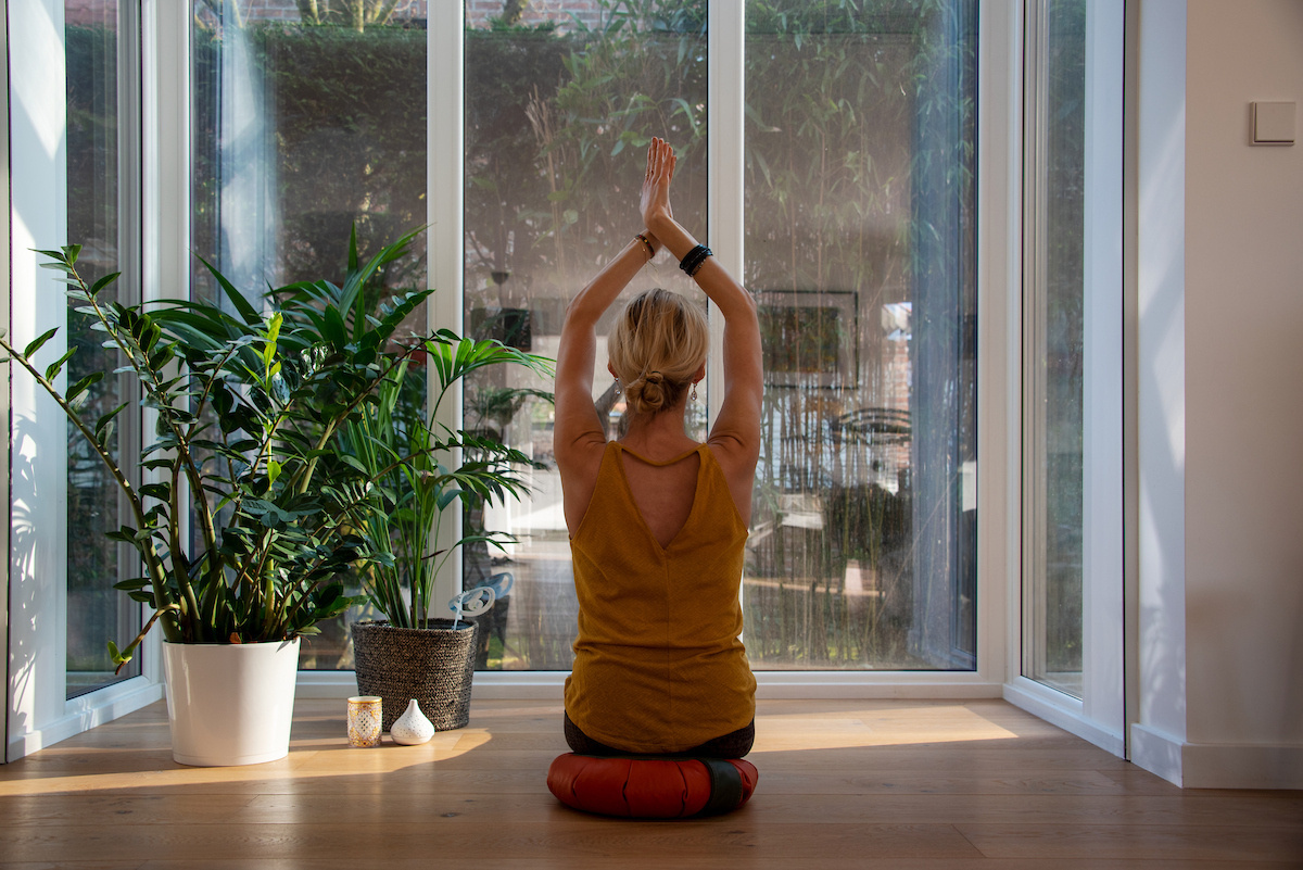 Poduszka Medytacyjna YA'Fu Prestige Czarna-Kamelowa - obrazek 6