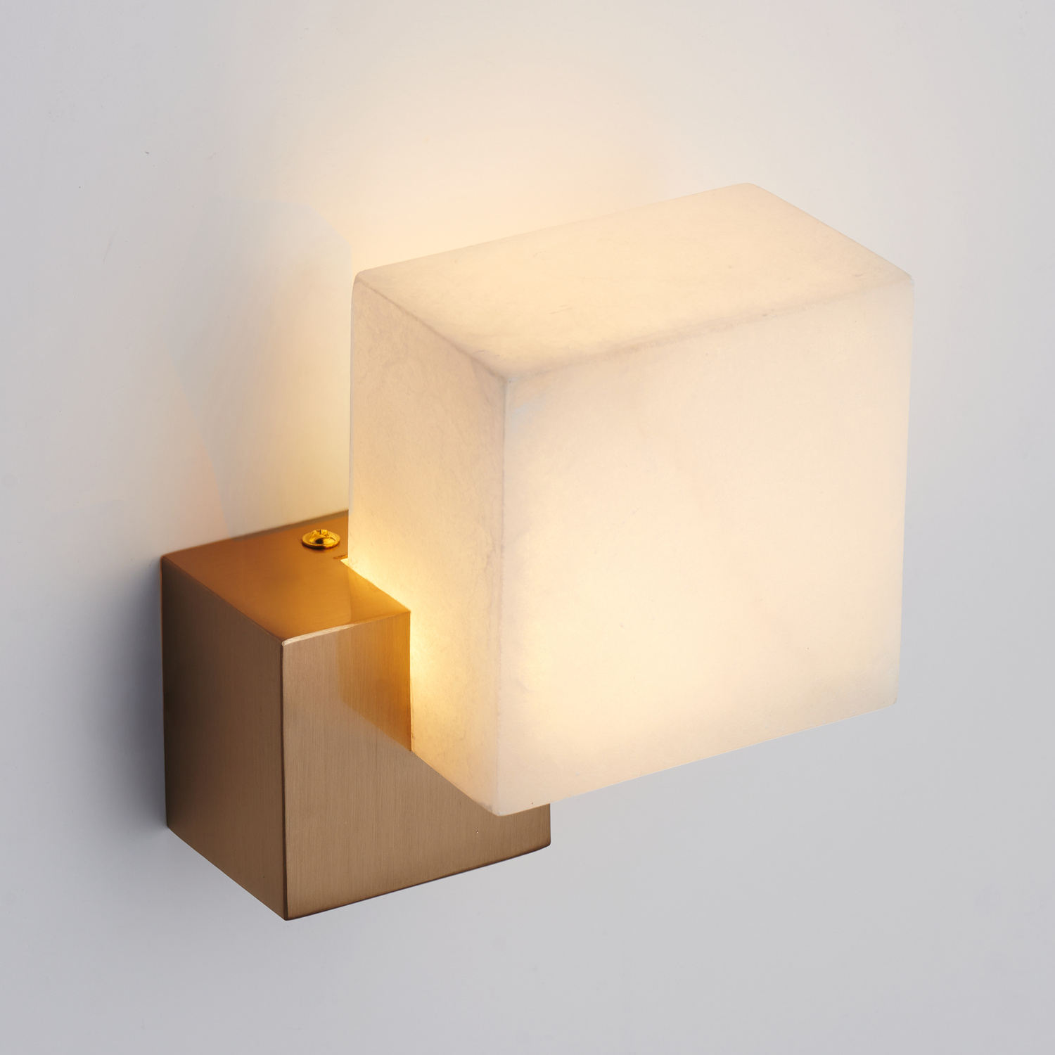 Lampa ścienna CUBO LED złota 18 cm - obrazek 3