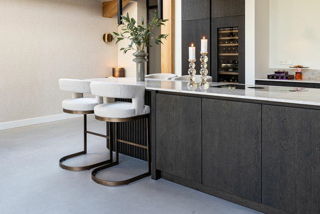 RICHMOND krzesło barowe ELLIS beżowe - obrazek 12