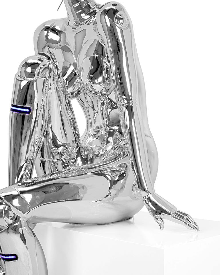 MOOSEE lampa podłogowa / rzeźba CYBER WOMAN - obrazek 8