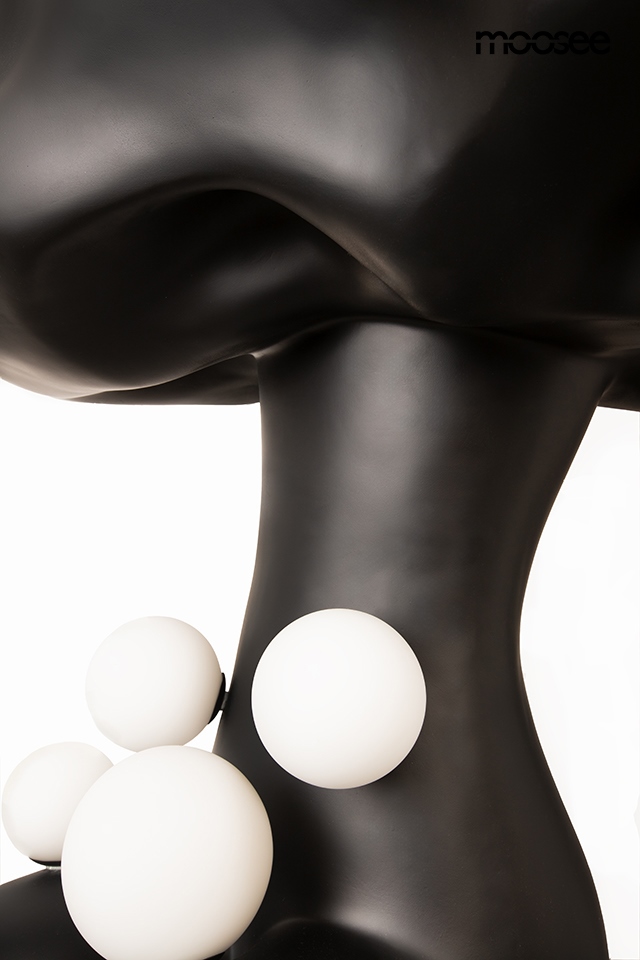 MOOSEE lampa podłogowa HUMAN IN THE CLOUDS czarna - obrazek 4