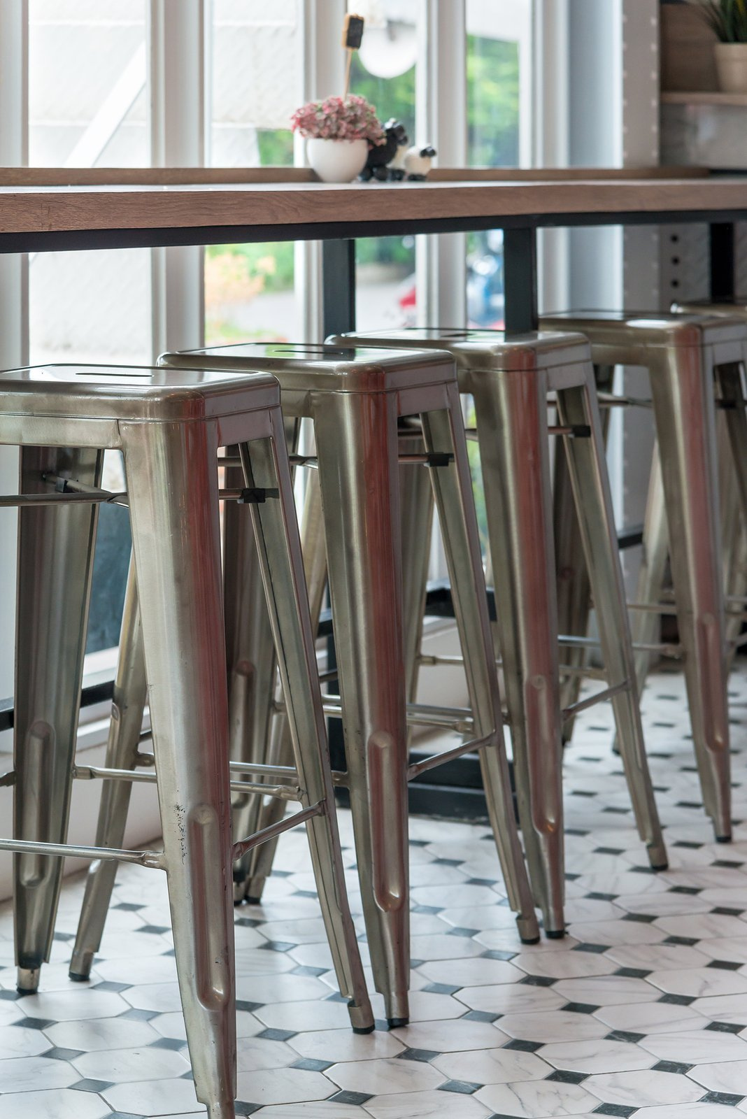 Hoker Paris 75cm. metaliczny insp. Tolix - obrazek 6