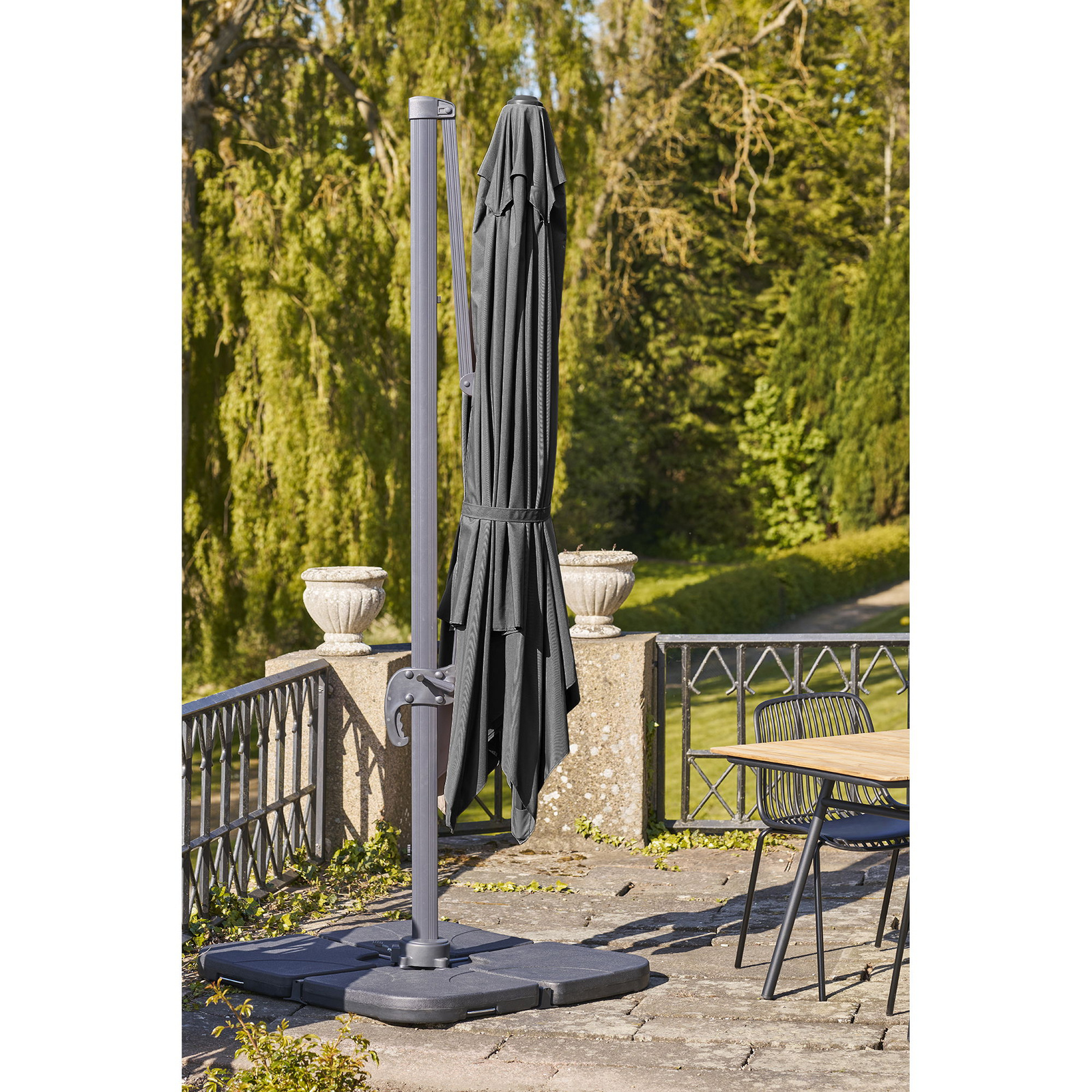 Parasol wiszący Baza -aluminiowy, czarny - obrazek 10