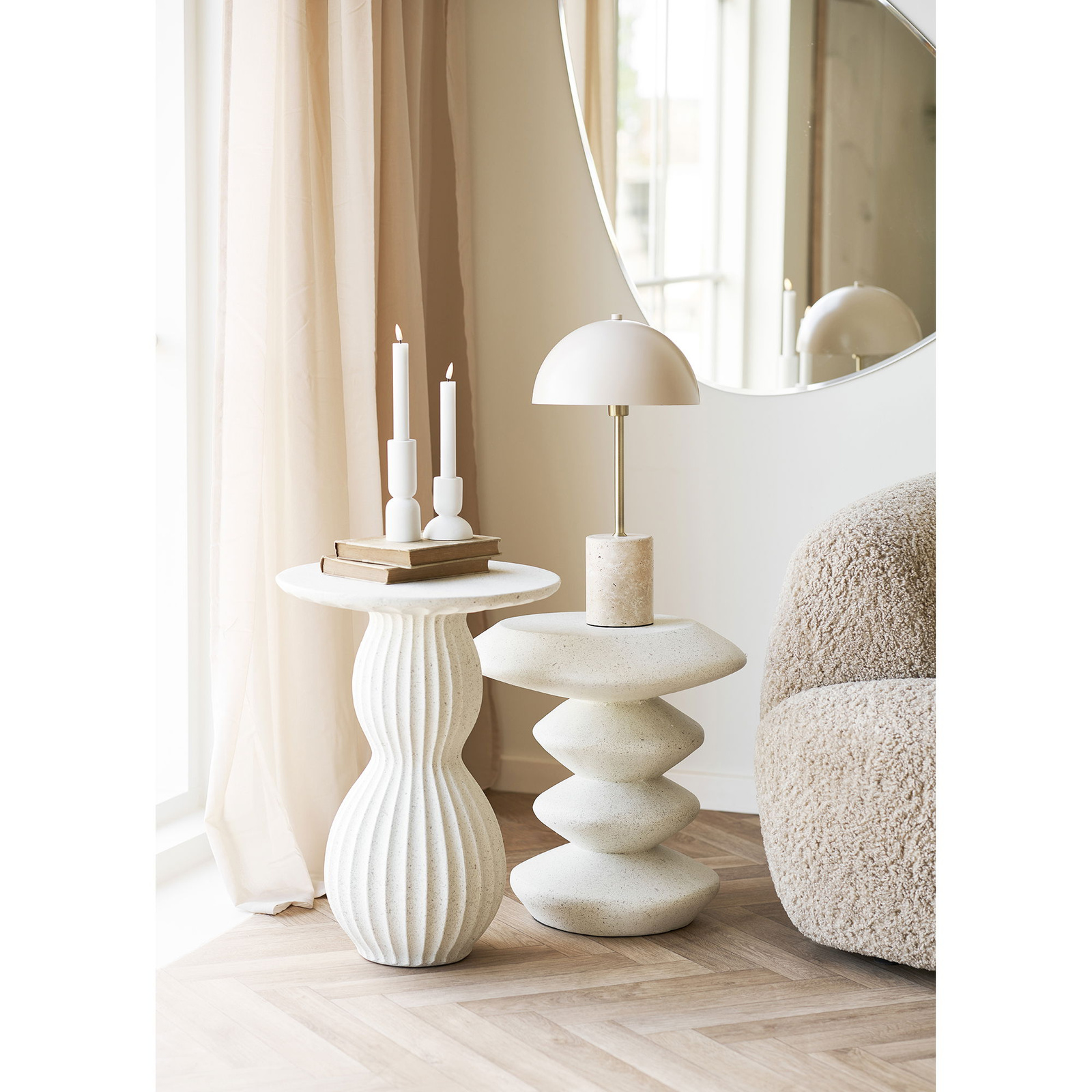 Zestaw 2 świeczników wapienne, białe - obrazek 8