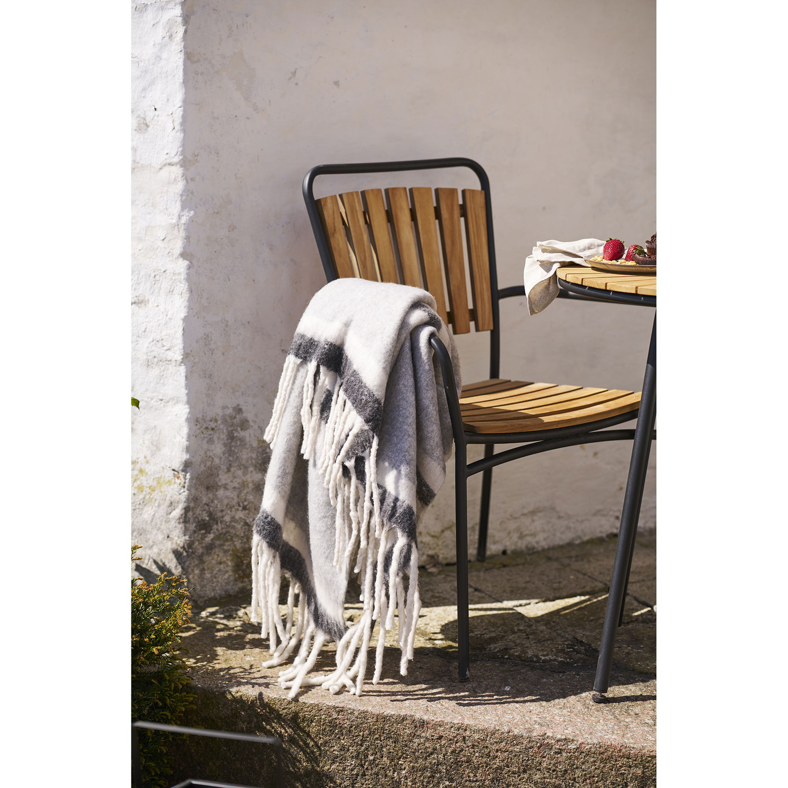 Koc Carmel szaro-biała 130x170 cm - obrazek 3