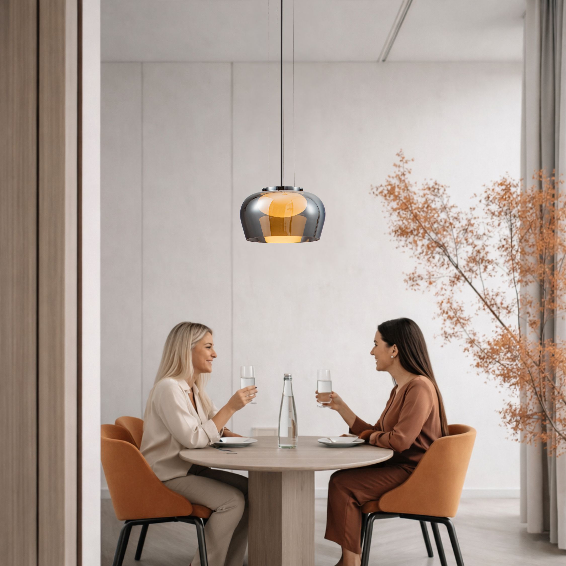 INSIEME 35 lampa wisząca czarny+chromowy 1x10W GX53 klosz dymiony+biały - obrazek 4
