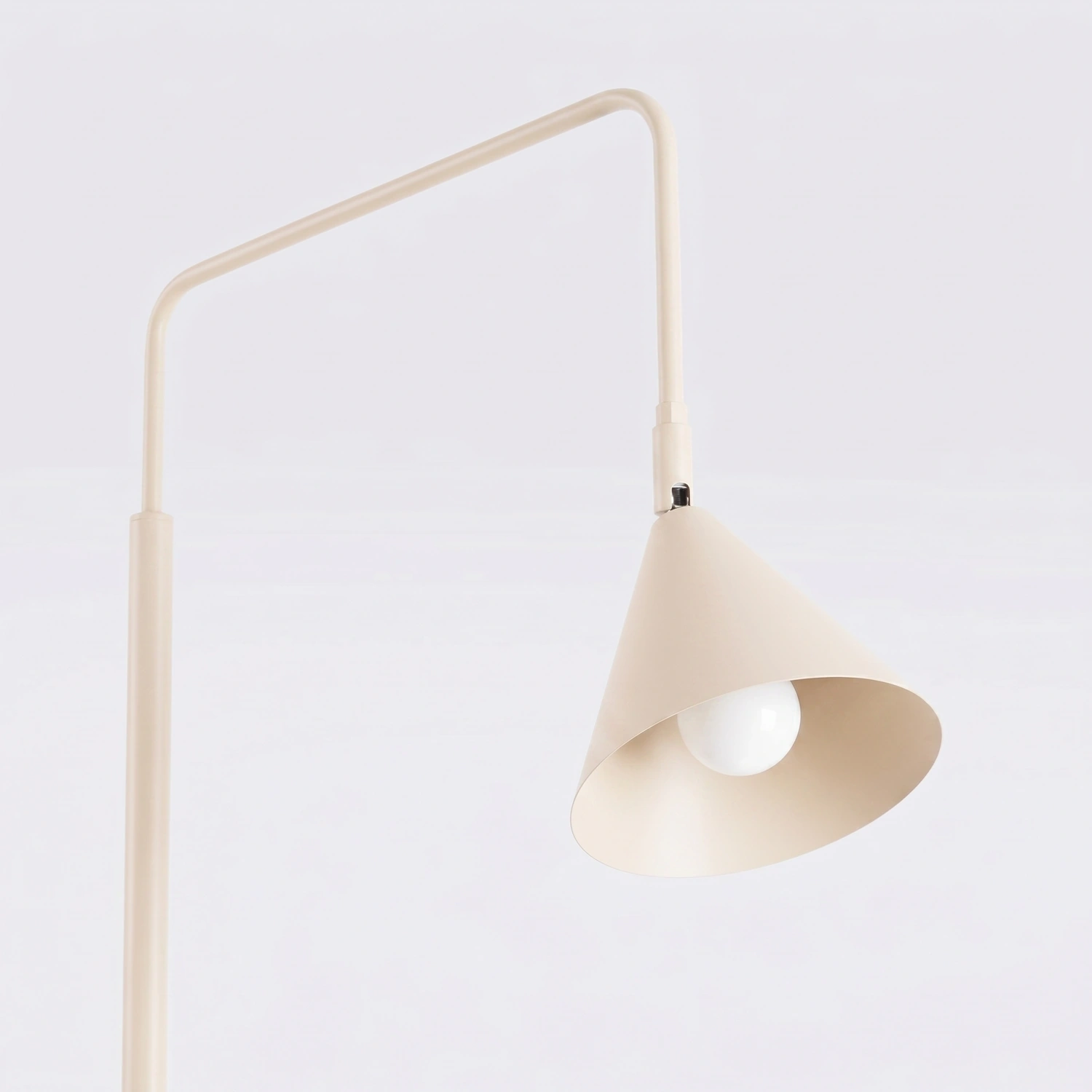 Lampa podłogowa NOX beżowa - obrazek 9