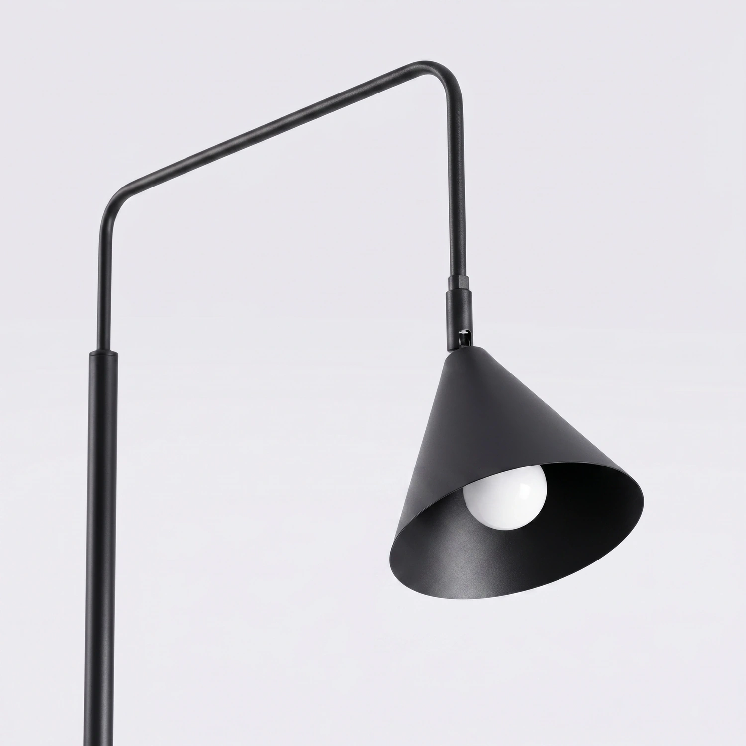 Lampa podłogowa NOX czarna - obrazek 9