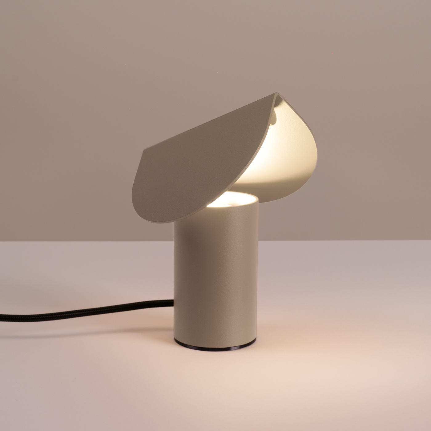 Lampa biurkowa BISCUIT taupe LED 3000K - obrazek 4
