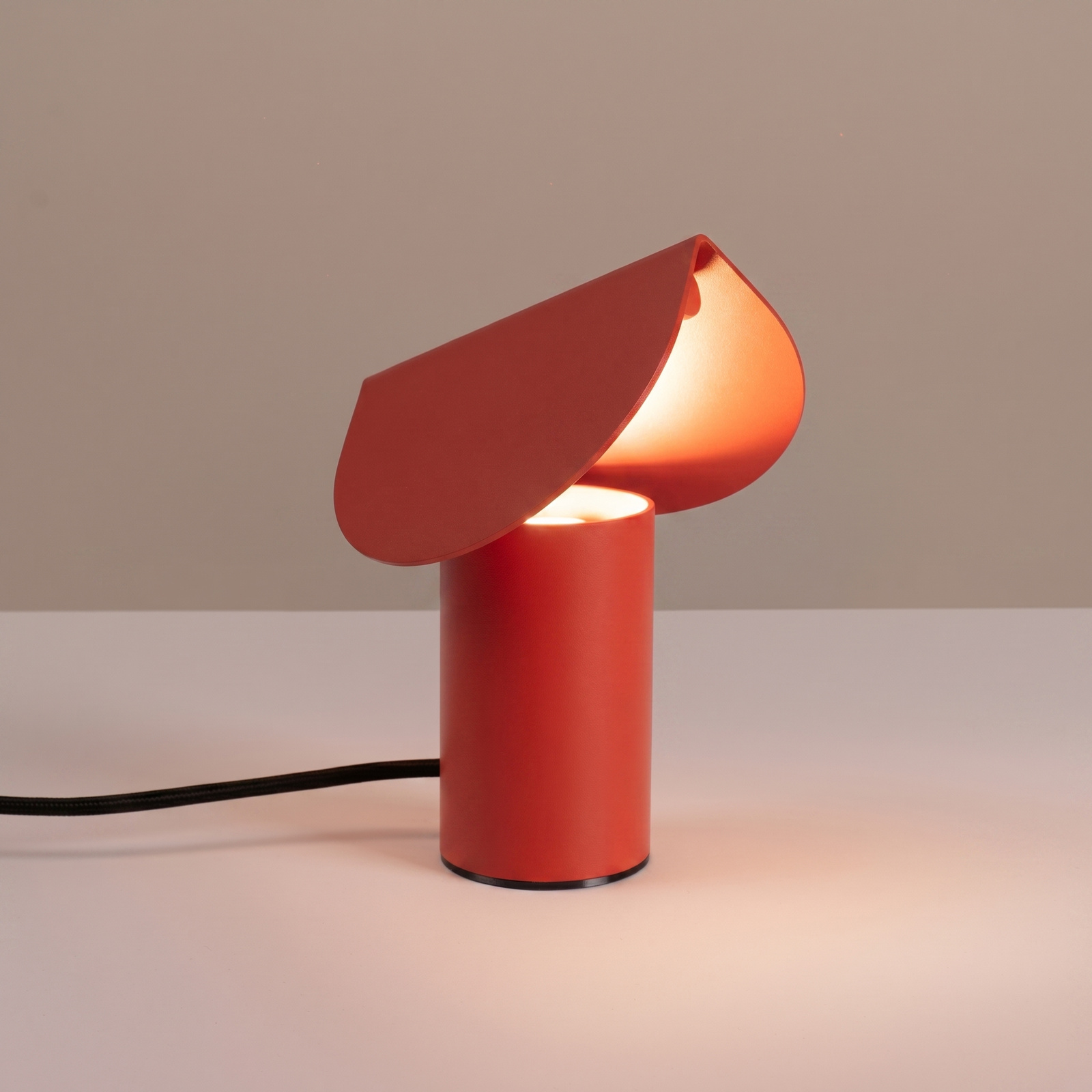 Lampa biurkowa BISCUIT czerwona LED 3000K - obrazek 4