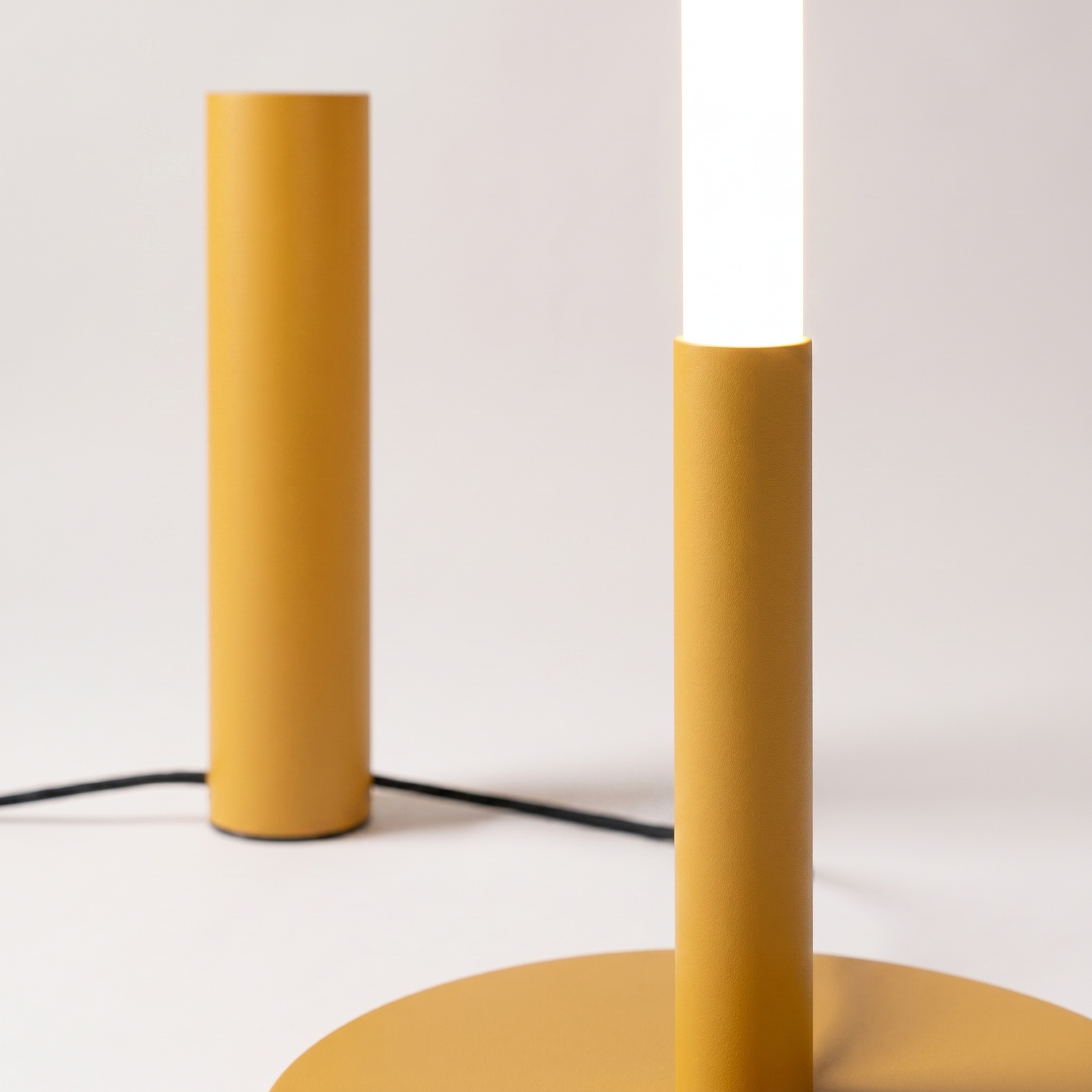 Lampa podłogowa TRANG żółta 3000K - obrazek 6