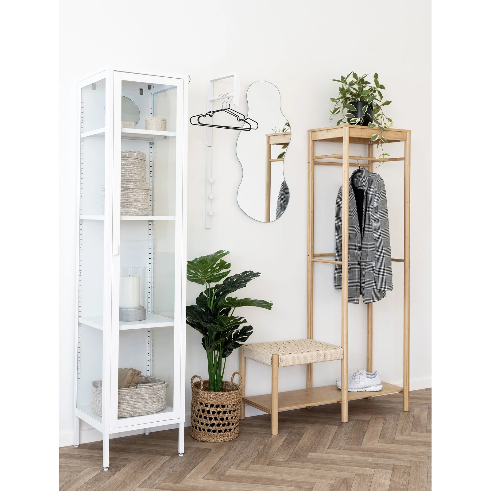 Wieszak ścienny Trento biały metalowy do przedpokoju 82 cm - obrazek 3