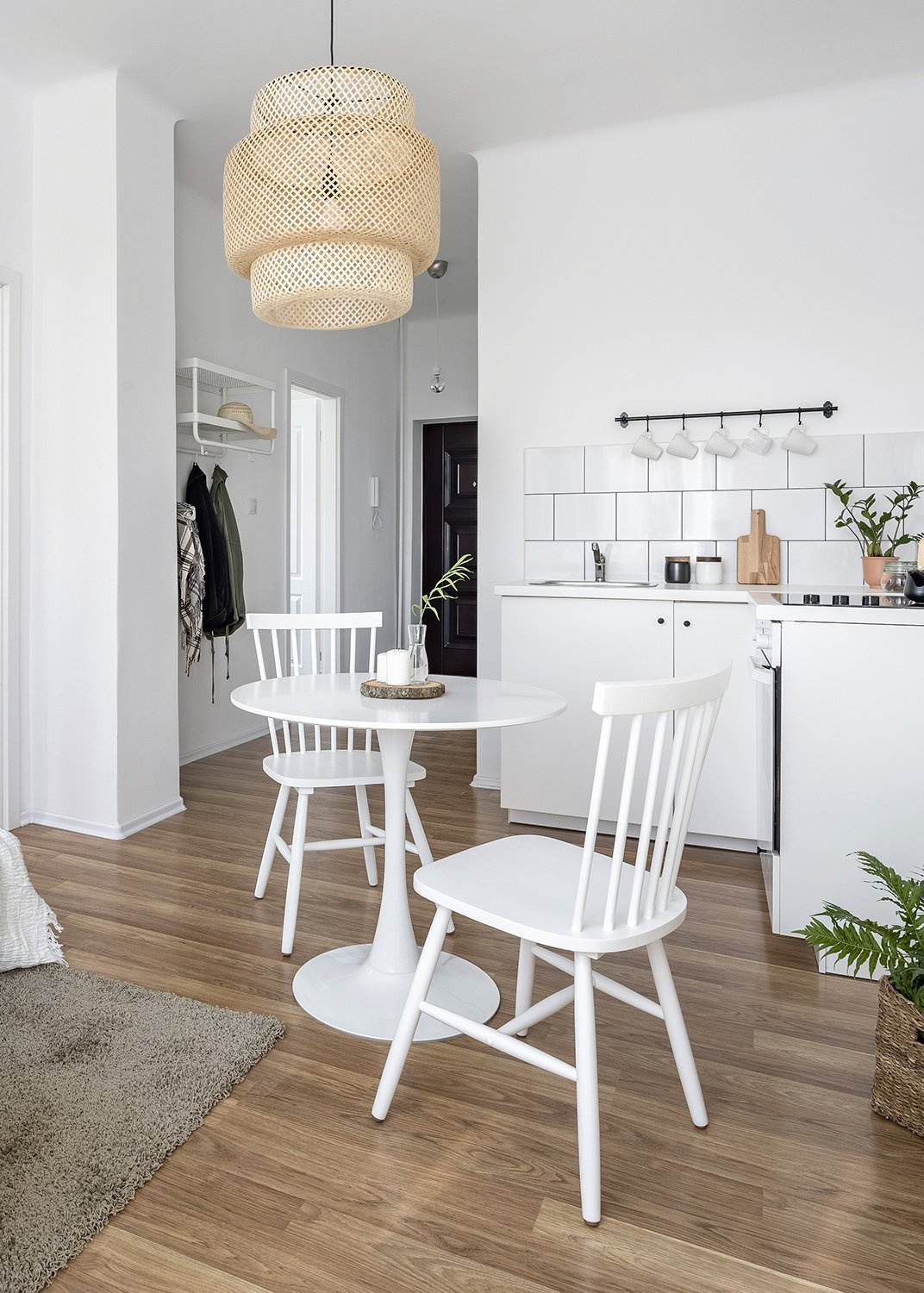 Stół okrągły Simplet Skinny White MDF metal biały 60 cm na 1 nodze - obrazek 5