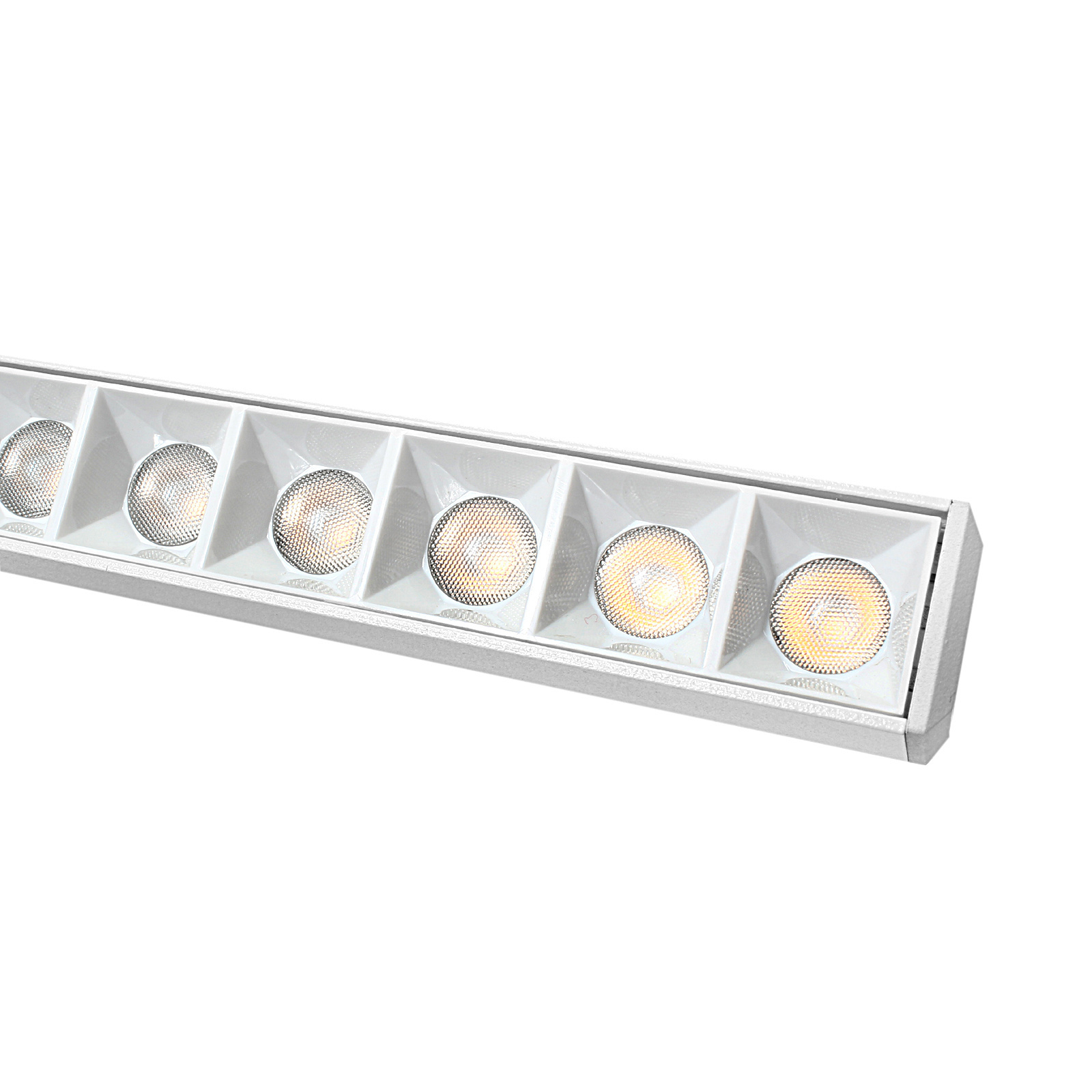 Lampa z diodami do szyn magnetycznych biała 12W 4000K DDCX-GS12-220 - TYP B - obrazek 7